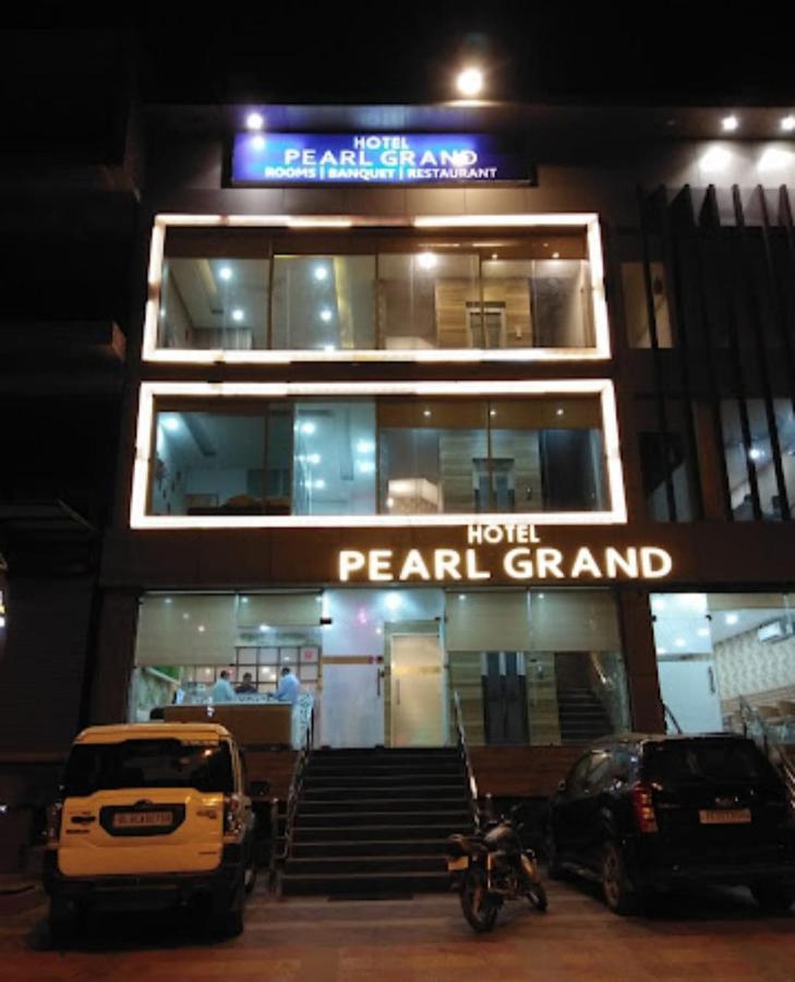 Hotel Pearl Grand & Banquet Zirakpur Εξωτερικό φωτογραφία